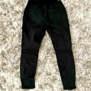 GAP Maternity Hunter Green Stretchy Skinny Jeans - Women’s Size 6